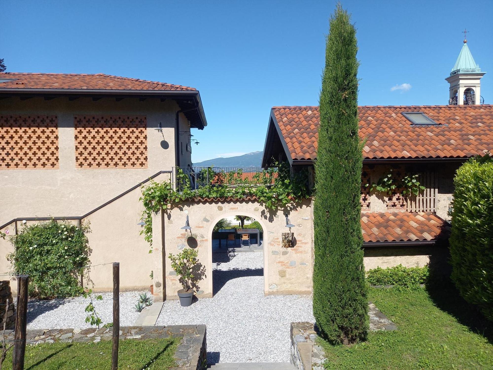 b&b cascina la cinciallegra Oggiono Exterior foto